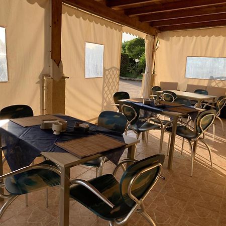 B&B Sterlizia Santa Maria la Palma Bagian luar foto