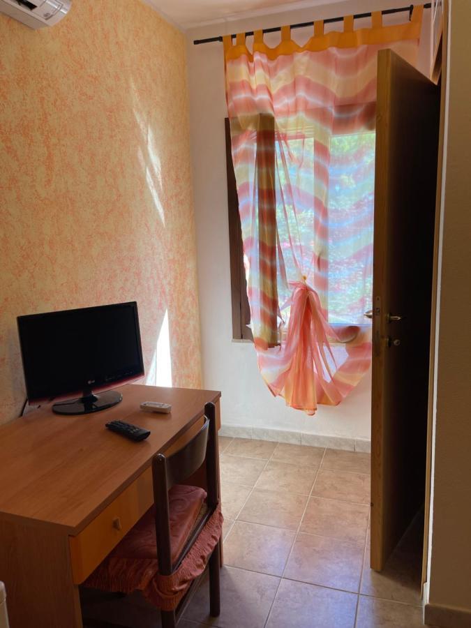 B&B Sterlizia Santa Maria la Palma Bagian luar foto