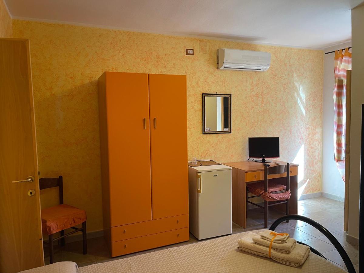 B&B Sterlizia Santa Maria la Palma Bagian luar foto